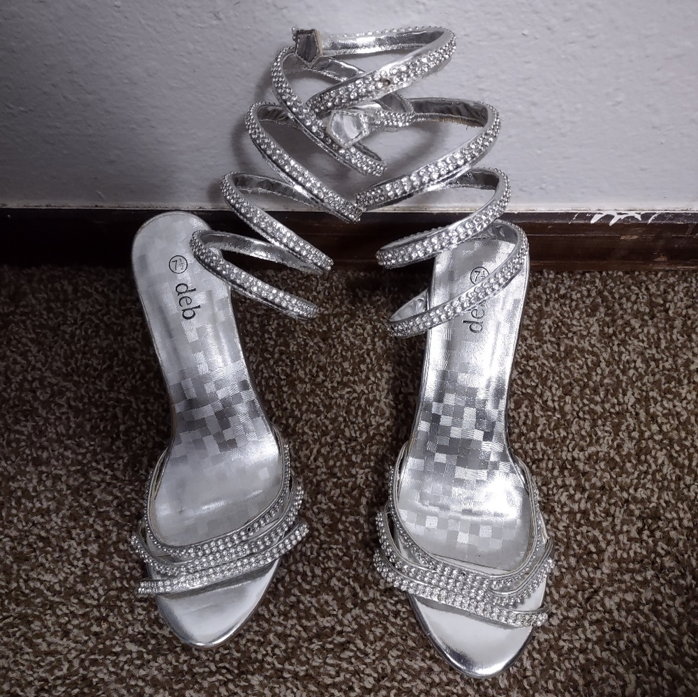 Silver rhinestone leg wrap high heels size 7 1/2